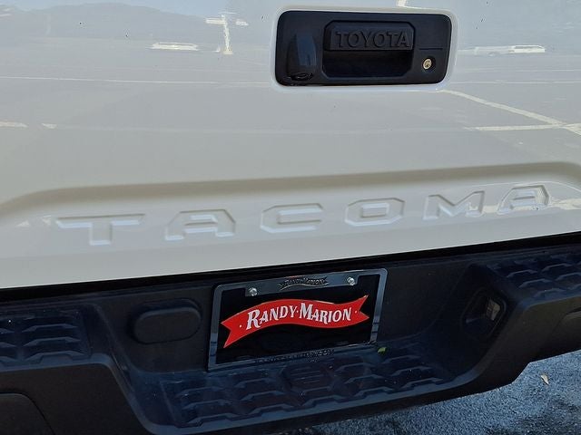 2022 Toyota Tacoma SR