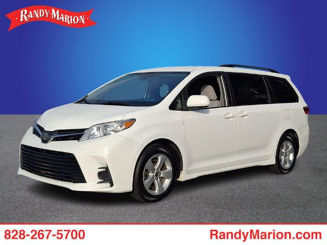 2020 Toyota Sienna LE 8 Passenger