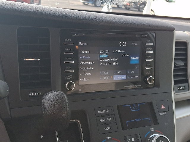 2020 Toyota Sienna LE 8 Passenger
