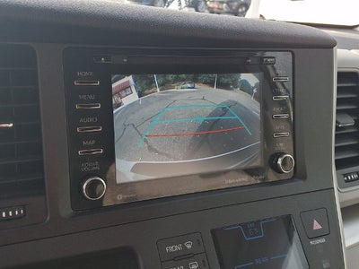 2020 Toyota Sienna LE 8 Passenger