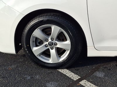 2020 Toyota Sienna LE 8 Passenger