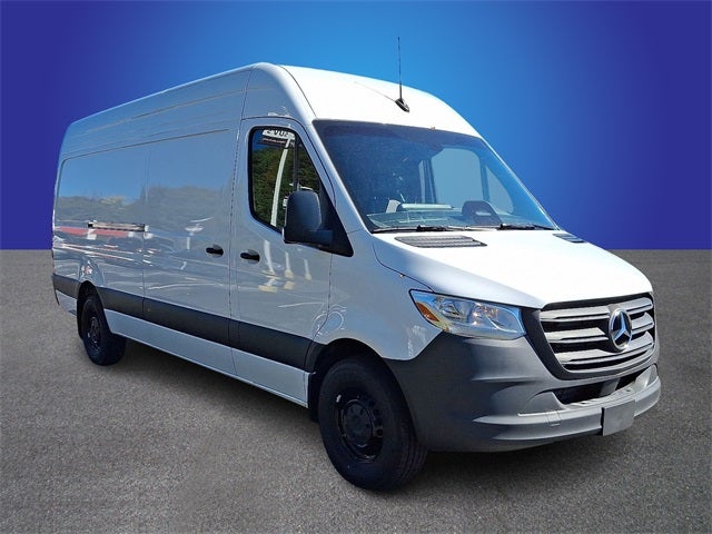 2025 Mercedes-Benz Sprinter 2500 Cargo 170 WB High Roof