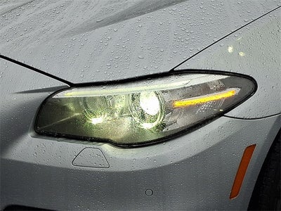 2015 BMW 5 Series 528i