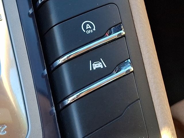 2016 Porsche Panamera Edition