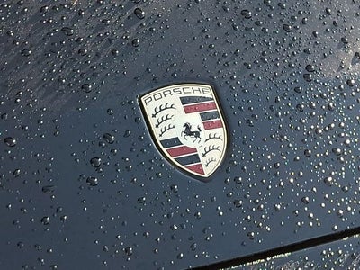 2016 Porsche Panamera Edition