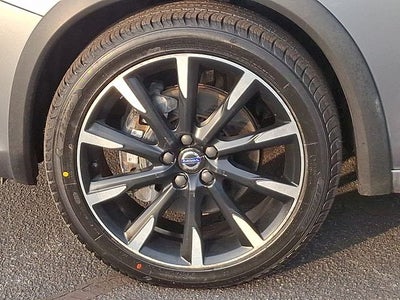 2016 Volvo S60 Cross Country T5 Platinum