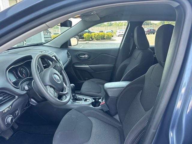 2020 Jeep Cherokee Latitude