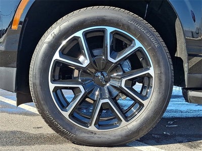 2025 Chevrolet Tahoe RST