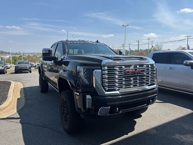 2025 GMC Sierra 2500HD Denali