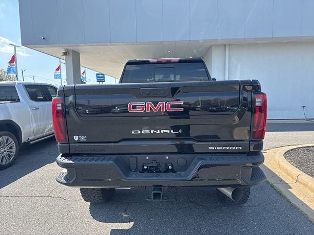 2025 GMC Sierra 2500HD Denali