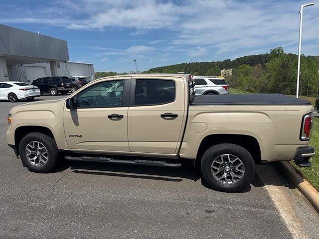 2022 GMC Canyon AT4 w/Cloth