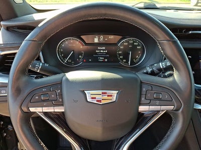 2025 Cadillac XT6 Premium Luxury
