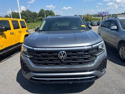 2024 Volkswagen Atlas 2.0T SEL Premium R-Line
