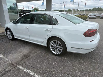 2018 Volkswagen Passat 2.0T SE