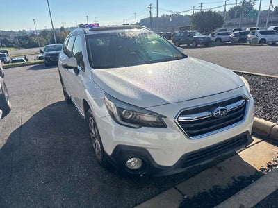 2019 Subaru Outback 2.5i Touring