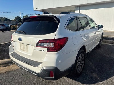 2019 Subaru Outback 2.5i Touring
