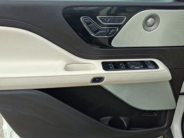 2020 Lincoln Aviator Plug-In Hybrid Black Label Grand Touring