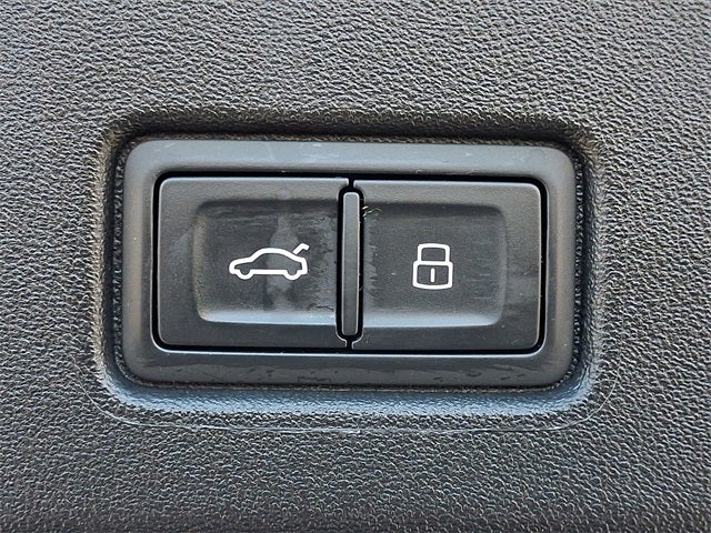 2023 Audi Q4 e-tron Premium Plus