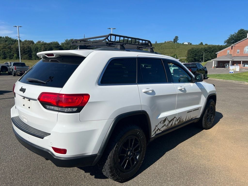 2018 Jeep Grand Cherokee Laredo E