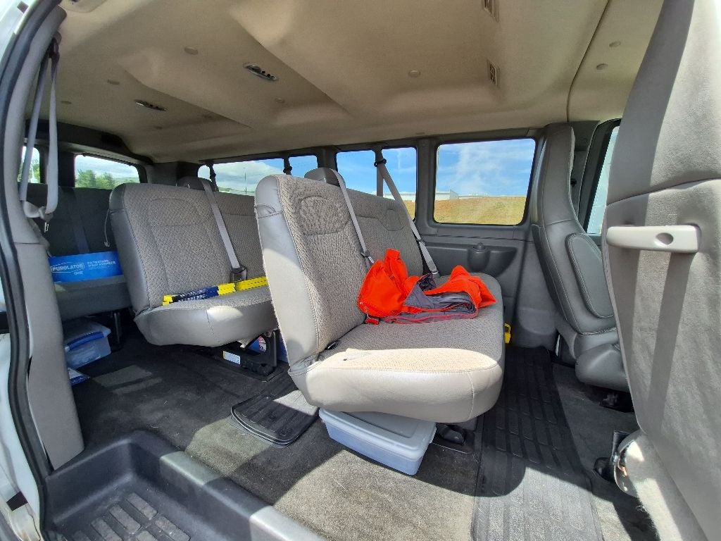 2019 Chevrolet Express 3500 LT Passenger