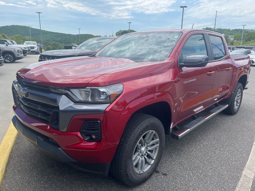 2024 Chevrolet Colorado LT