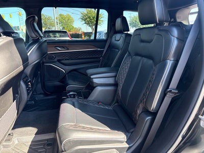 2021 Jeep Grand Cherokee L Summit