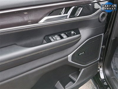 2024 Jeep Wagoneer Base