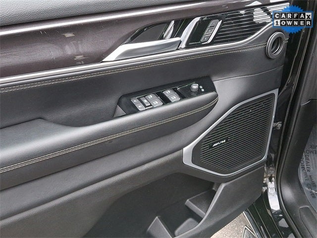 2024 Jeep Wagoneer Base