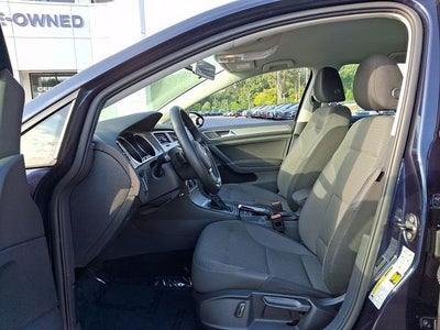 2017 Volkswagen Golf SportWagen S