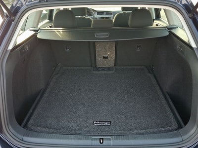 2017 Volkswagen Golf SportWagen S