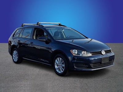 2017 Volkswagen Golf SportWagen S