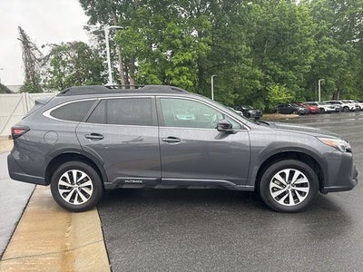 2023 Subaru Outback Premium