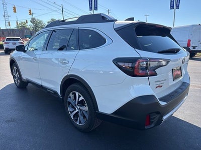 2022 Subaru Outback Touring XT