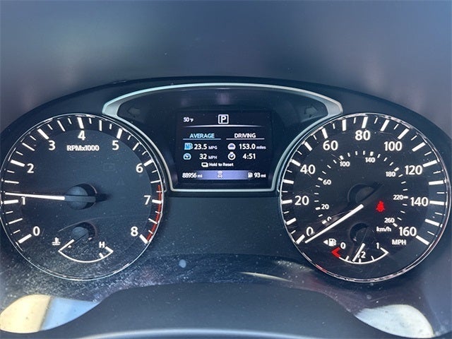 2020 Nissan Pathfinder SV