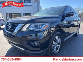 2020 Nissan Pathfinder SV