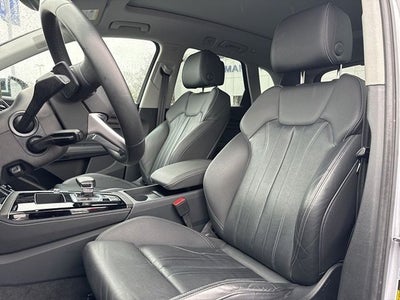 2024 Audi Q5 45 S line Premium quattro