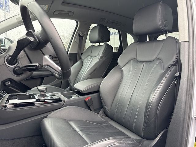 2024 Audi Q5 45 S line Premium quattro