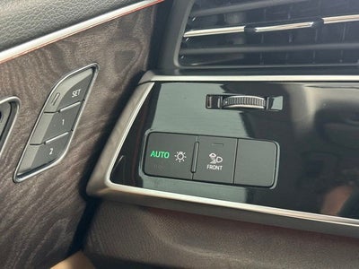 2020 Audi Q8 55 Premium Plus quattro