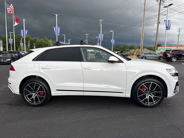 2020 Audi Q8 55 Premium Plus quattro