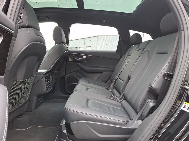 2025 Audi Q7 55 Premium Plus quattro