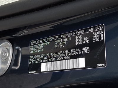 2024 Volvo XC60 B5 Plus Dark Theme