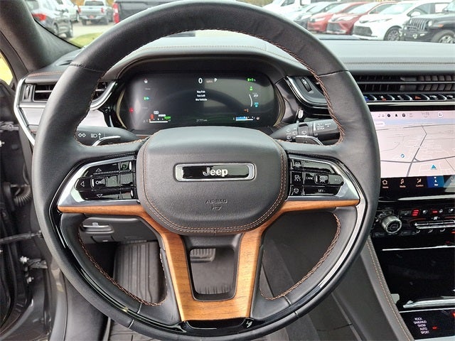 2022 Jeep Grand Cherokee Summit Reserve 4xe