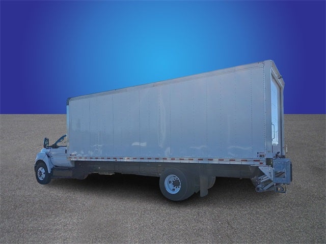 2023 Ford F-650SD Base