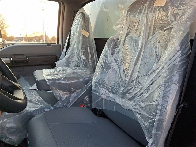 2023 Ford F-650SD Base