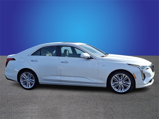 2022 Cadillac CT4 Premium Luxury