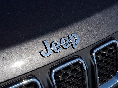 2023 Jeep Compass Latitude Lux