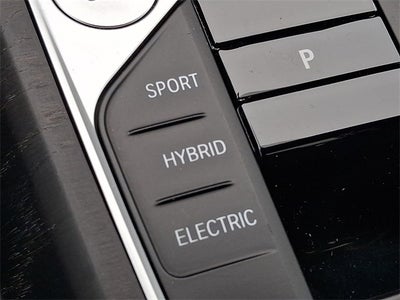 2024 BMW 3 Series 330e xDrive