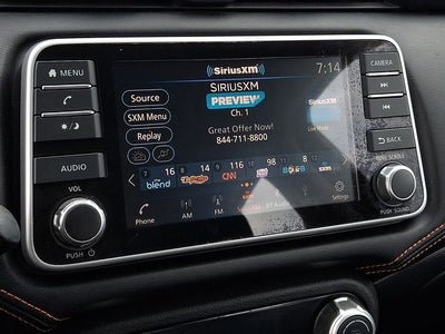 2022 Nissan Versa 1.6 SR