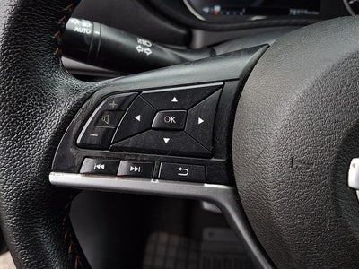 2022 Nissan Versa 1.6 SR