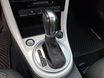 2018 Volkswagen Beetle 2.0T SE
